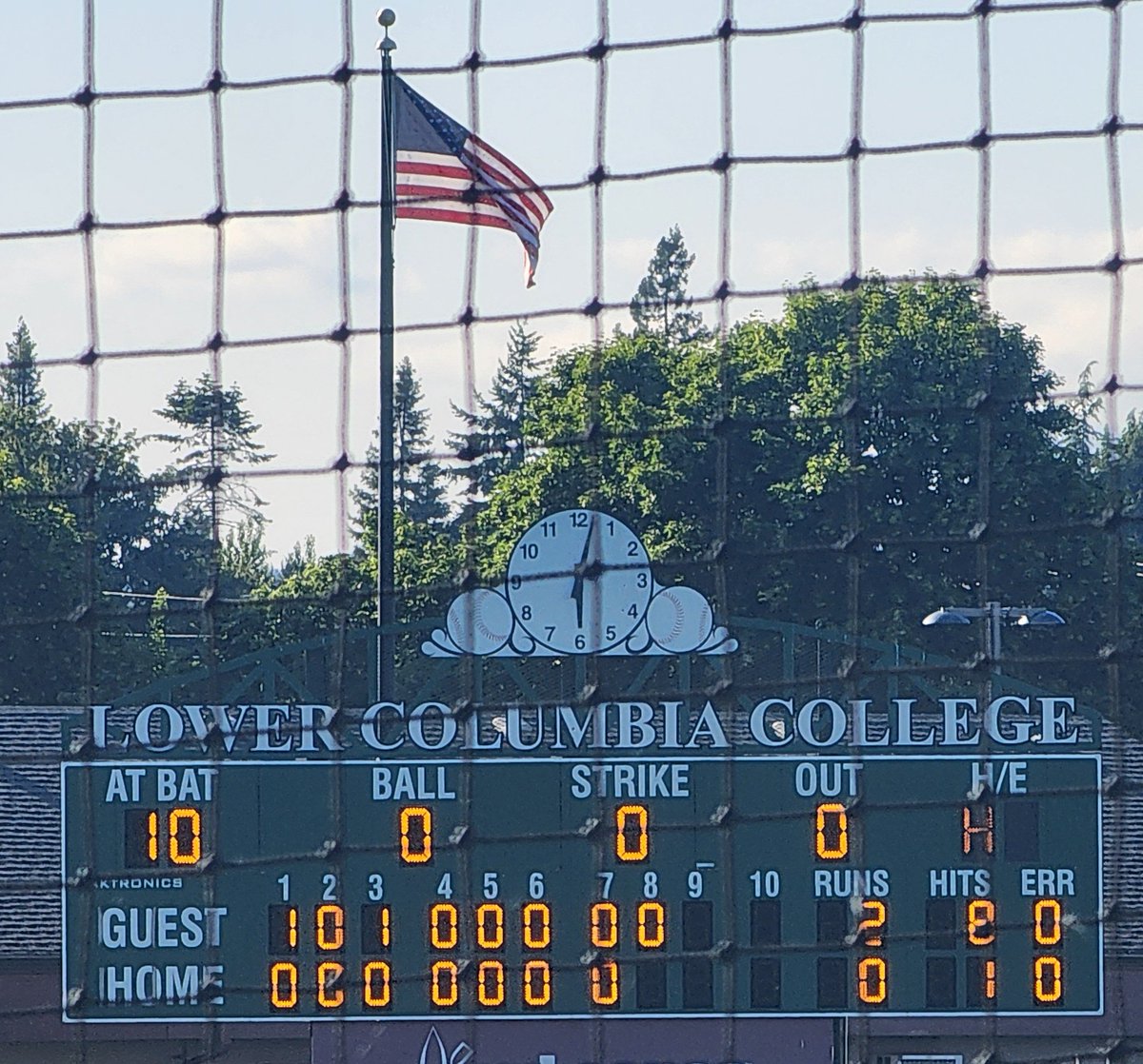 PNW College Baseball Report (@pnw_cbr) on Twitter photo Heading to the bottom of the 8th with Tacoma holding a 2-0 lead over Umpqua. Tacoma's <a href="/DylonVeley/">Dylon Veley</a> was perfect through 6.2 innings before the Riverhawks first hit. He's still pitching here in the 8th. Heading to the bottom of the 8th with Tacoma holding a 2-0 lead over Umpqua. Tacoma's <a href="/DylonVeley/">Dylon Veley</a> was perfect through 6.2 innings before the Riverhawks first hit. He's still pitching here in the 8th.