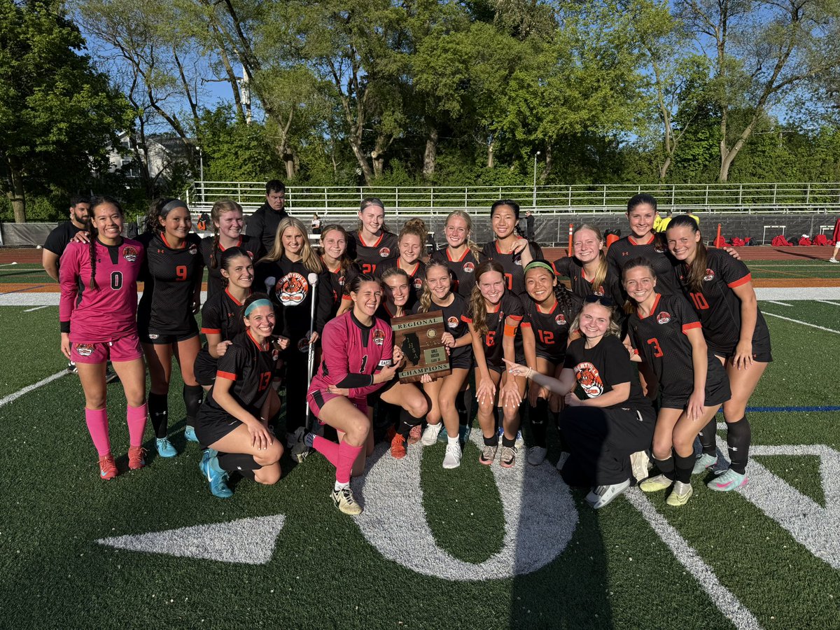 Shea Krakowski 2026 (@sheakrakowski) on Twitter photo Regional championship win tonight. Happy to contribute a 🎩🎩🎩.
Moving onto Sectionals.
<a href="/TopDrawerSoccer/">TopDrawerSoccer</a>
<a href="/ImYouthSoccer/">ECNL/GA/Recruiting/College Soccer</a>
<a href="/PrepSoccer/">Prep Soccer ⚽️</a>
<a href="/EclipseSelectSC/">Eclipse Select SC</a>
<a href="/Paulbgibbs1979/">Paul Gibbs</a> Regional championship win tonight. Happy to contribute a 🎩🎩🎩.
Moving onto Sectionals.
<a href="/TopDrawerSoccer/">TopDrawerSoccer</a>
<a href="/ImYouthSoccer/">ECNL/GA/Recruiting/College Soccer</a>
<a href="/PrepSoccer/">Prep Soccer ⚽️</a>
<a href="/EclipseSelectSC/">Eclipse Select SC</a>
<a href="/Paulbgibbs1979/">Paul Gibbs</a>