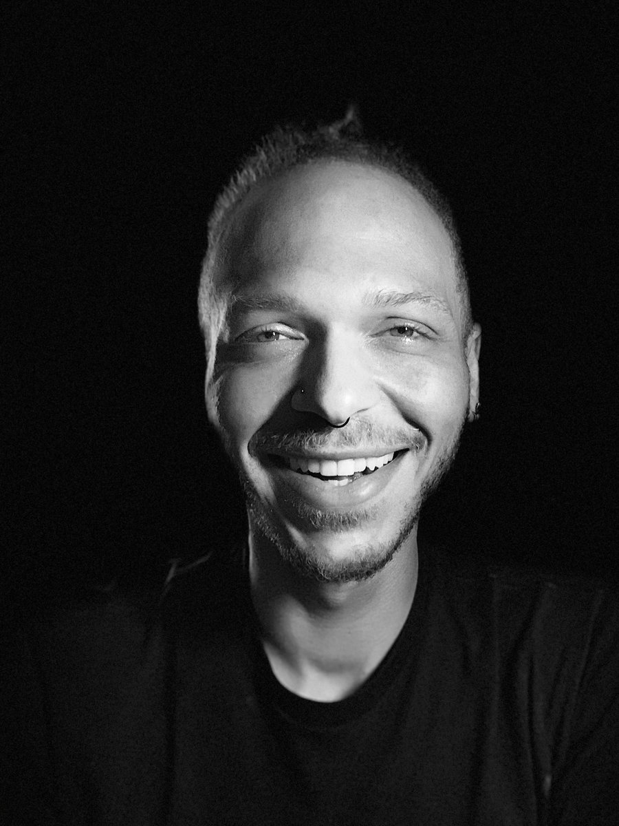 PureFunStudios's tweet photo. Hi all! This is a short interview with our 3D artist, Andrew Uzoma! He has been with our video game studio for half a year and has done some really creative and powerful work! Here is the transcript!

https://t.co/1tsLg9vVBH

#videogames #studio #3dart #videogamestudio https://t.co/me4bnYfKpI