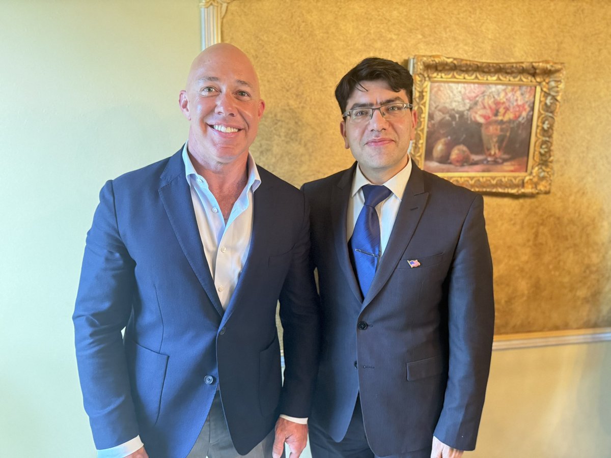 tarekktelehmd's tweet image. Just returned from Florida after an important meeting hosted by Dr. Ahmad Fadel and his gracious wife, along with Dr. Hussam Alayoubi and members of the Syrian American community in Florida. We met with Chairman of the House Foreign Affairs Committee, Rep. Brian Mast, in…