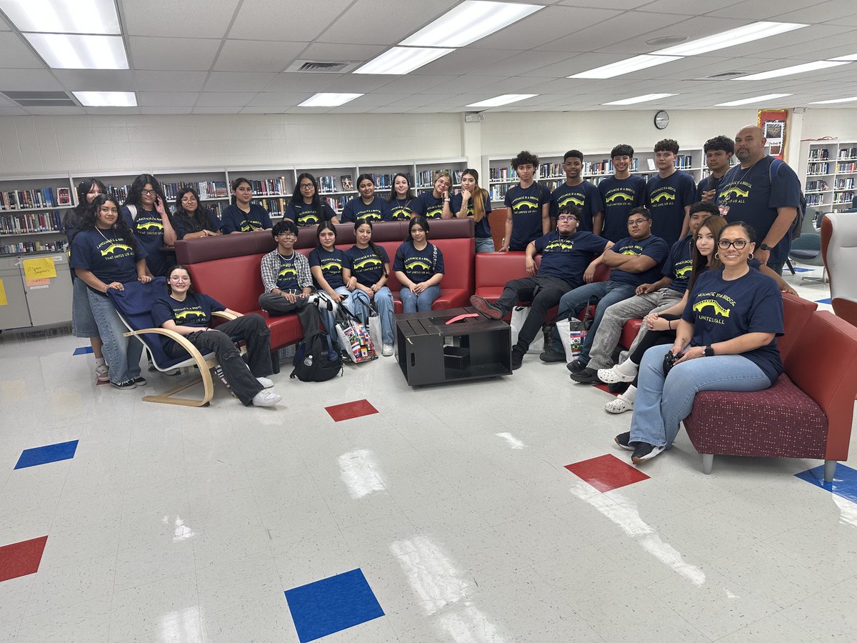 Coachramon77 (@coachramon77) on Twitter photo Our <a href="/EISDMemorialHS/">Memorial High School</a> <a href="/EISDofSA/">Edgewood ISD</a> emergent bilingual students and Besitos Club students had a great time sharing stories, experiences, and celebrating our different cultures <a href="/TAMUSanAntonio/">Texas A&M University-San Antonio</a> with the 4th annual Orgullosamente Bilingüe Student Conference today. <a href="/JRod_EISD/">Joseph Rodriguez</a> <a href="/hugo_bil/">HugoBIL</a> Our <a href="/EISDMemorialHS/">Memorial High School</a> <a href="/EISDofSA/">Edgewood ISD</a> emergent bilingual students and Besitos Club students had a great time sharing stories, experiences, and celebrating our different cultures <a href="/TAMUSanAntonio/">Texas A&M University-San Antonio</a> with the 4th annual Orgullosamente Bilingüe Student Conference today. <a href="/JRod_EISD/">Joseph Rodriguez</a> <a href="/hugo_bil/">HugoBIL</a>