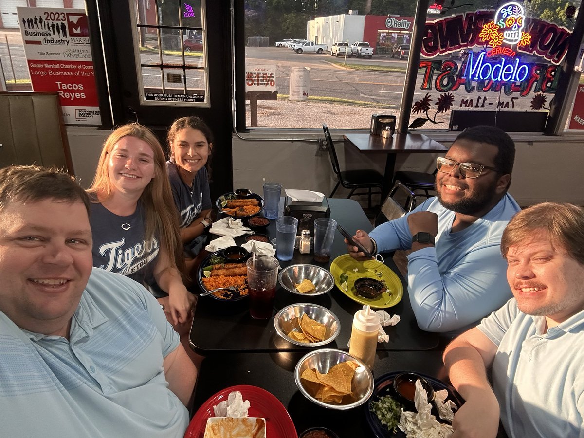Adam Ledyard (@adam_ledyard) on Twitter photo Final meal together! 2024-25 is in the books! Great staff this year & will be missed. They did so much | hosting, video streams, reels, pics, travel.
🔵NCAA Hosts
✔️ WBB Reg.
✔️ BB Reg.
✔️ SB Reg.
✔️ SB Super Reg.
🔴ASC Hosts
✔️ MWXC
✔️ VB
✔️ MWBB
✔️ BB
✔️ SB
<a href="/CollSportsComm/">College Sports Communicators</a> Final meal together! 2024-25 is in the books! Great staff this year & will be missed. They did so much | hosting, video streams, reels, pics, travel.
🔵NCAA Hosts
✔️ WBB Reg.
✔️ BB Reg.
✔️ SB Reg.
✔️ SB Super Reg.
🔴ASC Hosts
✔️ MWXC
✔️ VB
✔️ MWBB
✔️ BB
✔️ SB
<a href="/CollSportsComm/">College Sports Communicators</a>