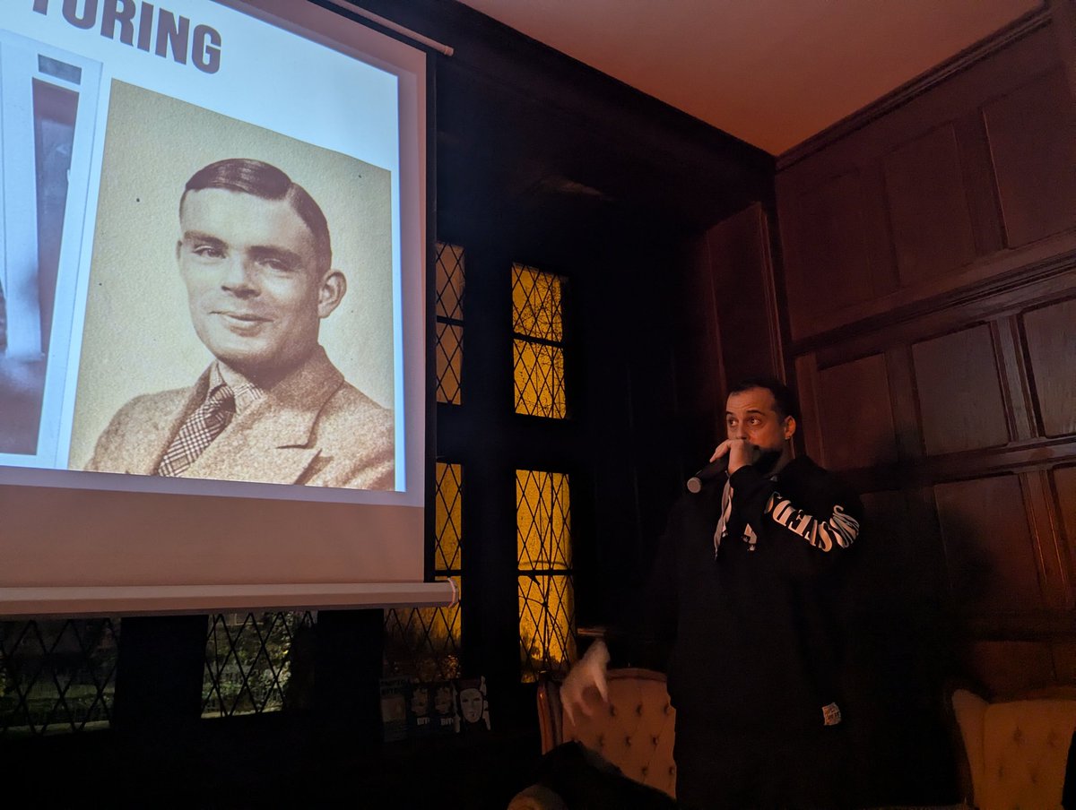 #criptoria de <a href="/albibeno/">ⓘ Alfre</a> en <a href="/LaCryptaOk/">La Crypta 🧙‍♂️</a> festejando el #bitcoinpizzaday