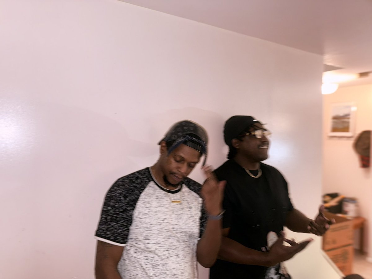 Prima Donny GKFAM tweet media