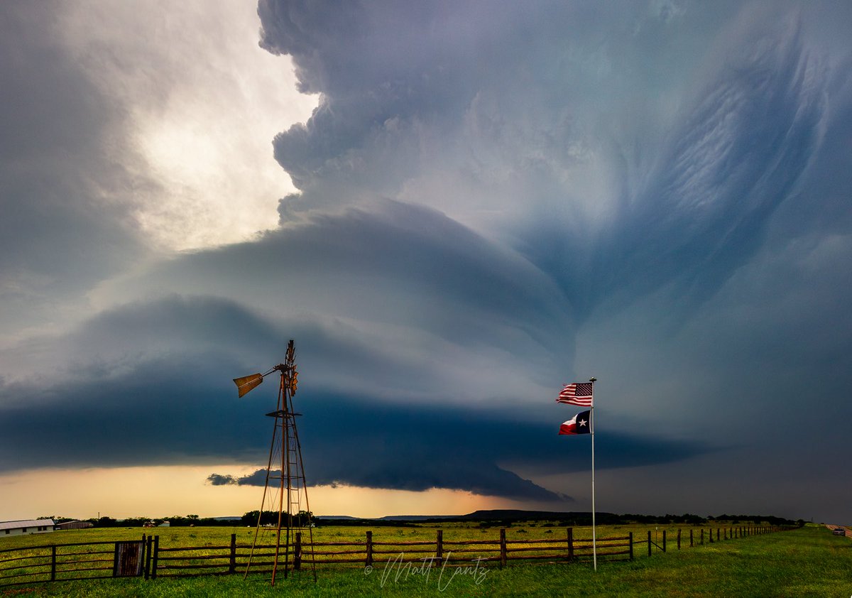 Wooo Texas!! 🤩

#txwx #ntxwx