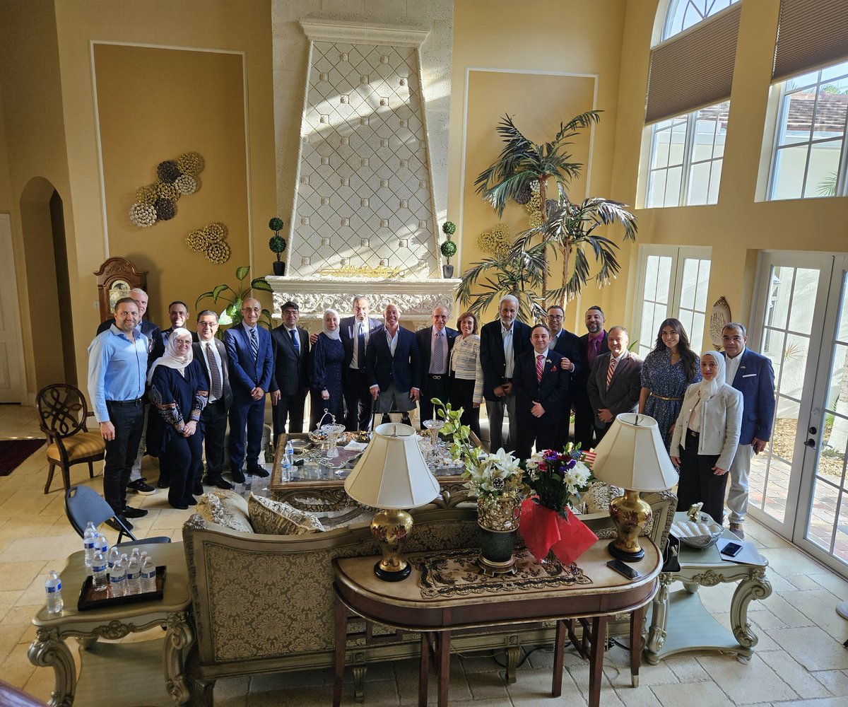GeorgeStifo's tweet photo. بالتنسيق ما بين الجالية السورية الأميركية في ولاية فلوريدا والتحالف السوري الأميركي للسلام والازدهار، اجتمعنا اليوم في ولاية فلوريدا مع رئيس لجنة الشؤون الخارجية في مجلس النواب الأميركي، عضو الكونغرس النائب برايان ماست. وقال لنا النائب ماست بأنه سيبقى داعماً لقرار الرئيس ترامب في رفع العقوبات ودعم الحكومة السورية وإعطاء سوريا الفرصة المناسبة للنهوض من جديد وإعادة البناء والإعمار. ووعدنا بأنه مستعد لدعم إصدار قانون يلغي عقوبات قانون قيصر بشكل نهائي.
#SAAPP @SyriaSAAPP