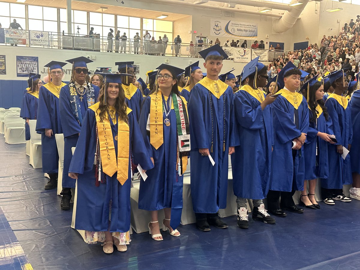 JCPS (@jcpsky) on Twitter photo 🌟 Big dreams. Bigger future. Congrats, <a href="/ValleyViking033/">Valley High School</a> Class of 2025! #JCPSgrad2025 #WeAreJCPS 🌟 Big dreams. Bigger future. Congrats, <a href="/ValleyViking033/">Valley High School</a> Class of 2025! #JCPSgrad2025 #WeAreJCPS