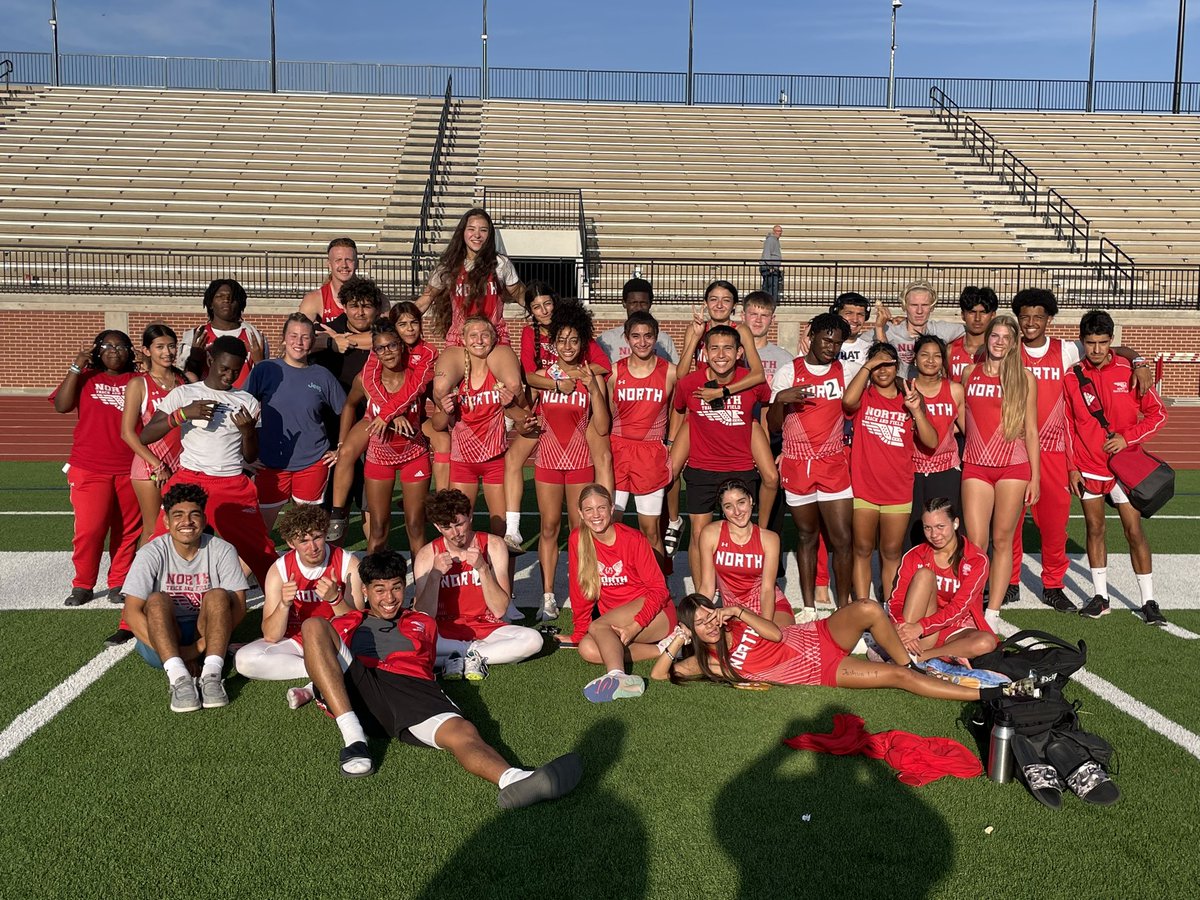 WNHS Track and Field tweet media