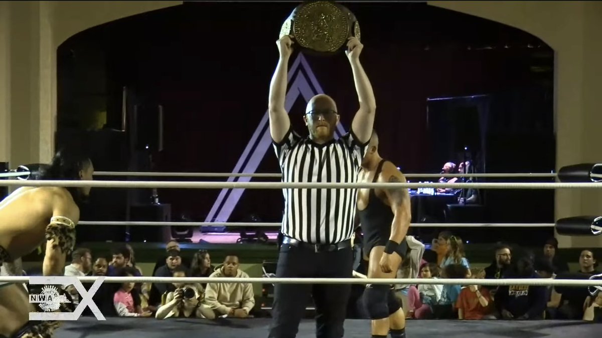 ExoProWrestling's tweet photo. MAIN EVENT TIME.

EL JAGUAR. STRICTLY BUSINESS. NWA MIDWEST CHAMPIONSHIP.

#ExodusPro https://t.co/w97VA4Nsyk