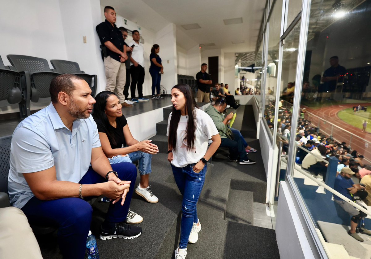 INDES El Salvador tweet media