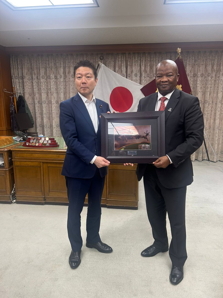 South African Embassy, Japan tweet media