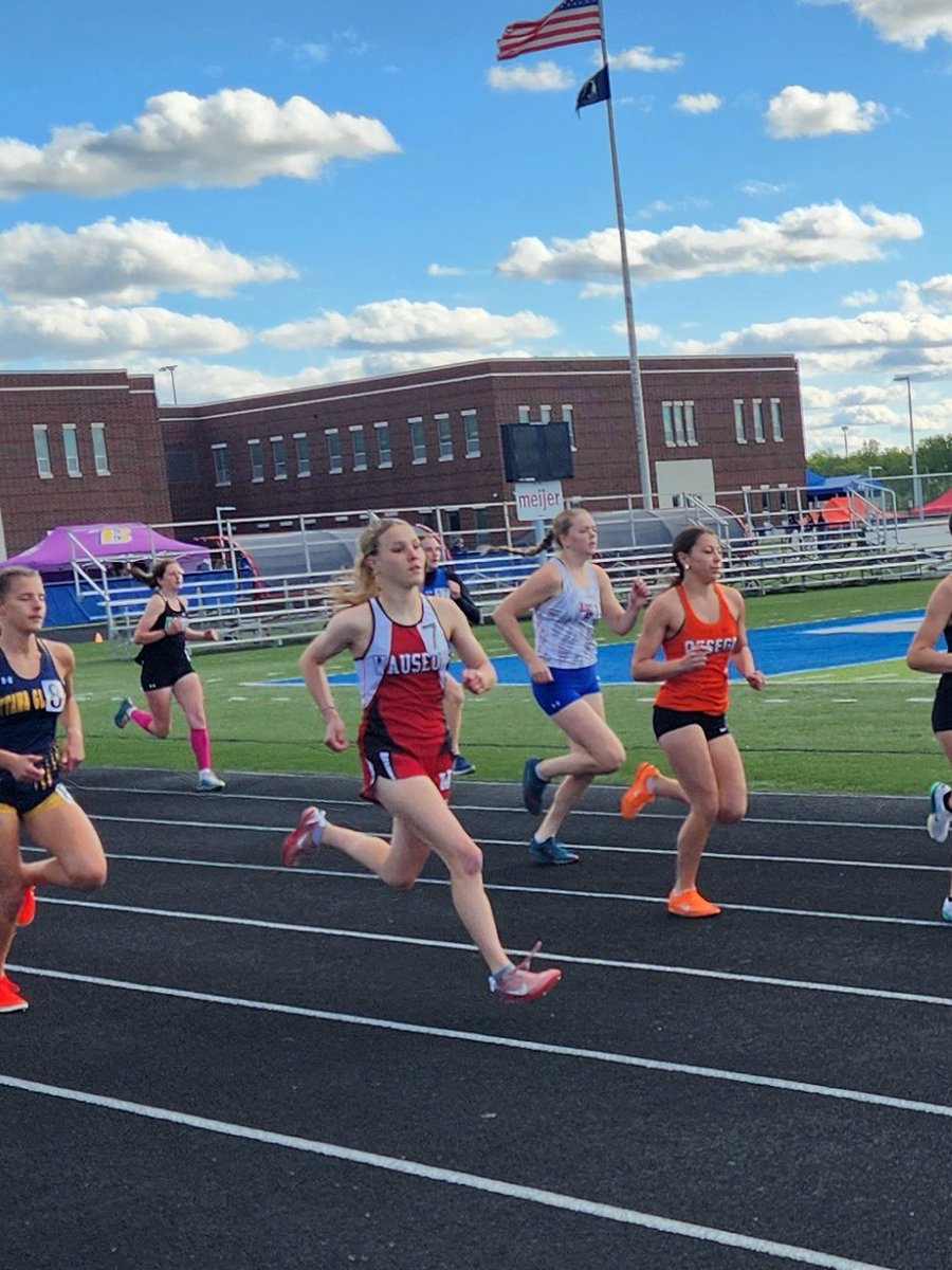 Wauseon Girls Distance T&amp;F Ella Rhoades placed 5th in the 1600M at the District Meet.  Great run!