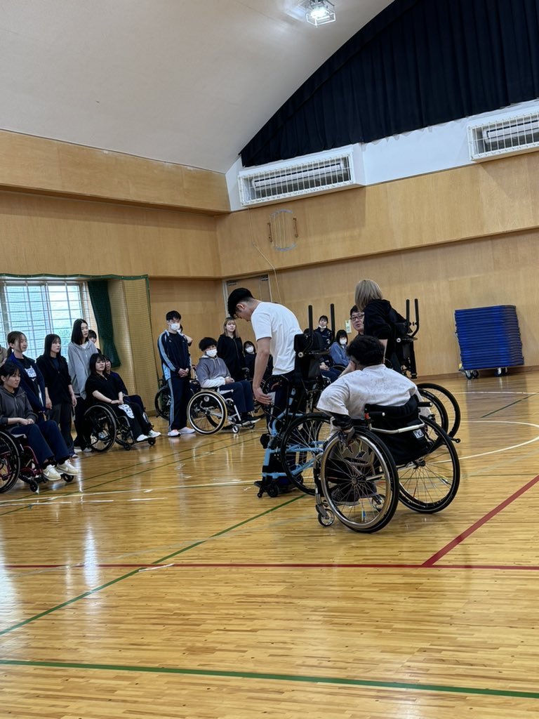 fsad_office's tweet photo. 今年も医療系大学・専門学校の学生を対象とした車いす操作スキル講習会を開催
5/24-25  郡山健康科学専門学校理学療法学科からスタート▶️
#福島県障がい者スポーツ協会 
@challengedsports https://t.co/0RwZV6QzWJ