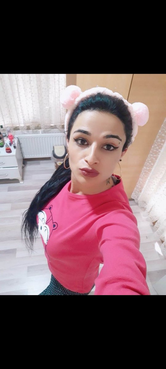 Toprakaksoy72's tweet photo. Siirtteyim - Travestiyim... 0552 356 5607. Sadece Kendini Bilen Elit Kişilikler...  #Siirttravesti #siirtgay #siirtsex #siirttaktif #siirtpasif #siirttraveﬅi Watsapp Lütfen 🖐🤩 https://t.co/WEvYxmUeHG
