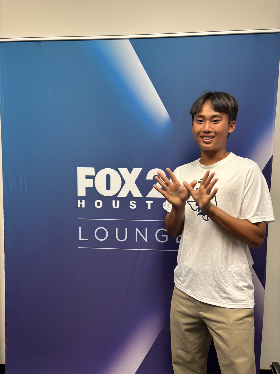 TennisKempner's tweet photo. Fun morning at KRIV -Fox 26 Studio with Noey Do and several other elite student-athletes! https://t.co/TyfmIO8JNQ