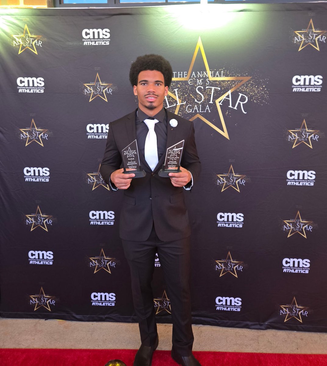IamDallasBrannon (@dallasbrannon) on Twitter photo Huge thanks to everyone that voted ..Came away with alittle hardware tonight …
-Mens Fall Athlete of the Year
-Football MVP
#Indyway
<a href="/BigIFootball/">Independence FB</a> Huge thanks to everyone that voted ..Came away with alittle hardware tonight …
-Mens Fall Athlete of the Year
-Football MVP
#Indyway
<a href="/BigIFootball/">Independence FB</a>