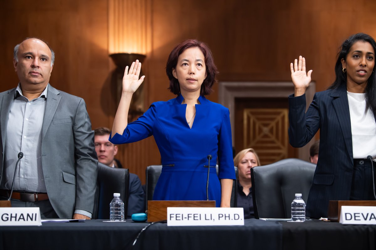 Firing Line with Margaret Hoover (@firinglineshow) on Twitter photo "This is too important to be a political topic."
<a href="/drfeifei/">Fei-Fei Li</a>, co-founder of <a href="/StanfordHAI/">Stanford HAI</a>, says politicians need to "keep the technologists and the experts at the table" as regulations are being made.
Follow on Apple: bit.ly/3SOuRAj "This is too important to be a political topic."
<a href="/drfeifei/">Fei-Fei Li</a>, co-founder of <a href="/StanfordHAI/">Stanford HAI</a>, says politicians need to "keep the technologists and the experts at the table" as regulations are being made.
Follow on Apple: bit.ly/3SOuRAj