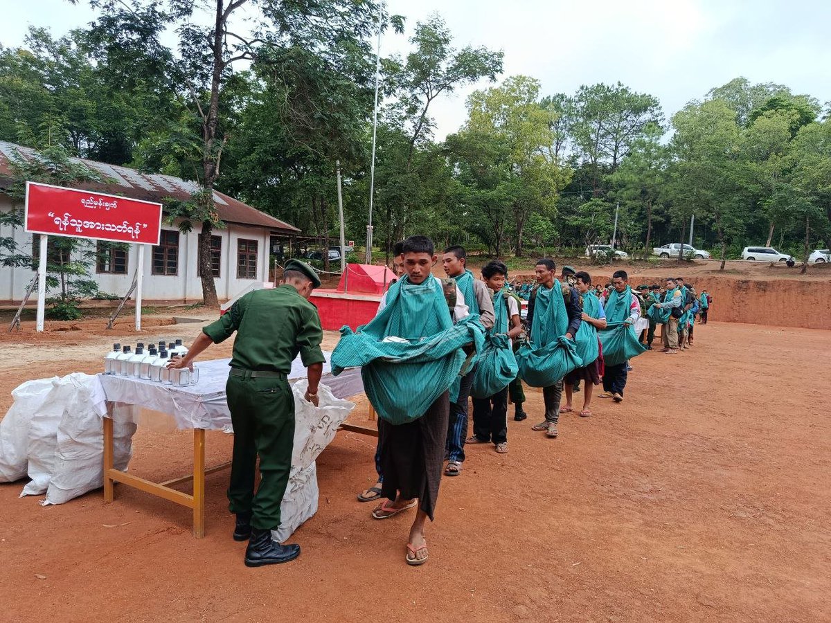 Tun Myint 🌏 (@drtunmyint) on Twitter photo A great photo, reported by <a href="/Khithitofficial/">Khit Thit Media</a> on FB today, conveys how repugnant and inelegant Myanmar military is. A sign erected in front of a military training school for new conscripts, collecting supplies, declares that the goal of Myanmar military is "To Kill Enemies" A great photo, reported by <a href="/Khithitofficial/">Khit Thit Media</a> on FB today, conveys how repugnant and inelegant Myanmar military is. A sign erected in front of a military training school for new conscripts, collecting supplies, declares that the goal of Myanmar military is "To Kill Enemies"