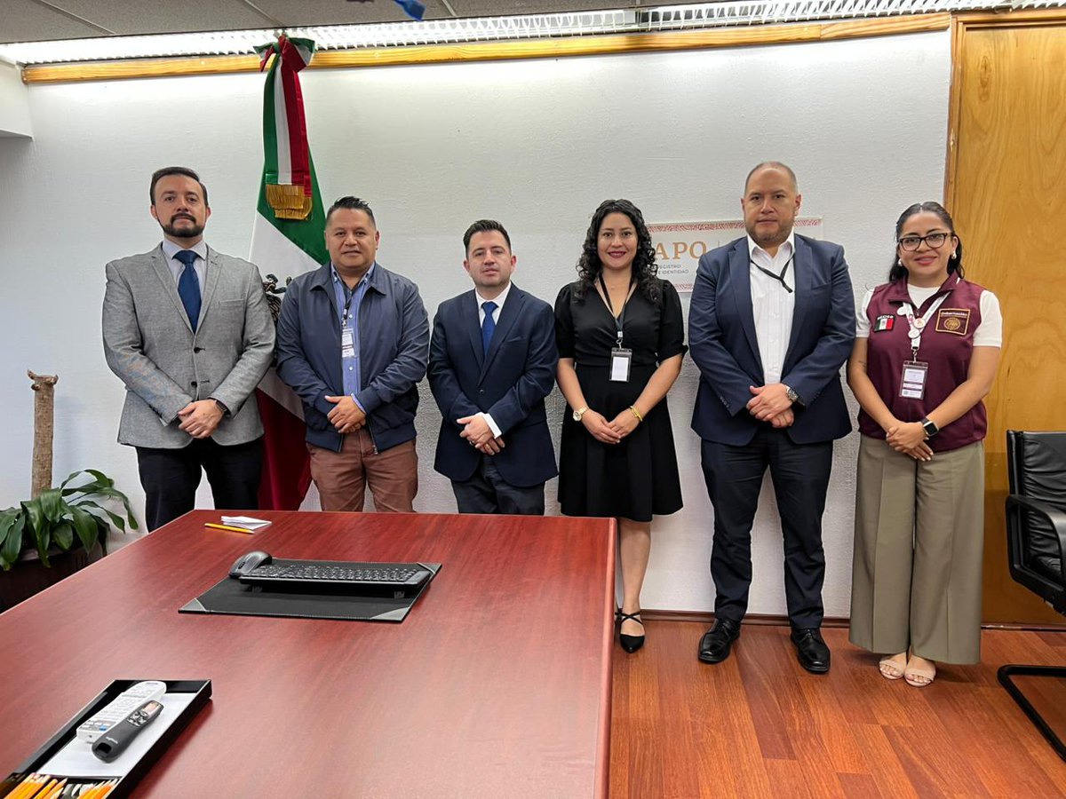 R2D2ARCE's tweet photo. El día de hoy, sostuvimos una reunión con la Asociación Nacional de Directores de Funerarias #ANDF, en la que se acordó trabajar de manera conjunta para atender áreas de oportunidad con los Registro Civil y en el trámite de baja de la #CURP por defunción.
#RENAPO https://t.co/6BgWOMTl7h
