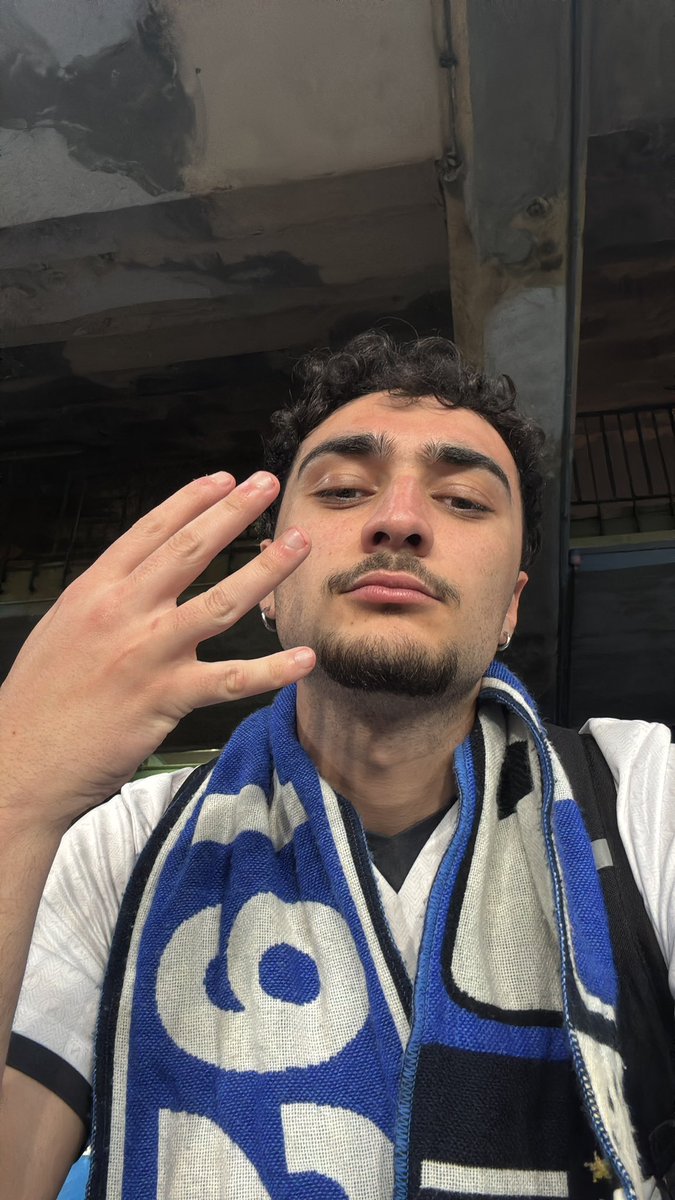 FRNPLI's tweet photo. AG4IN.💙🇮🇹
Un altra pagina di storia è stata scritta.
All’anno prossimo.💙 https://t.co/YA2DDH4jUk