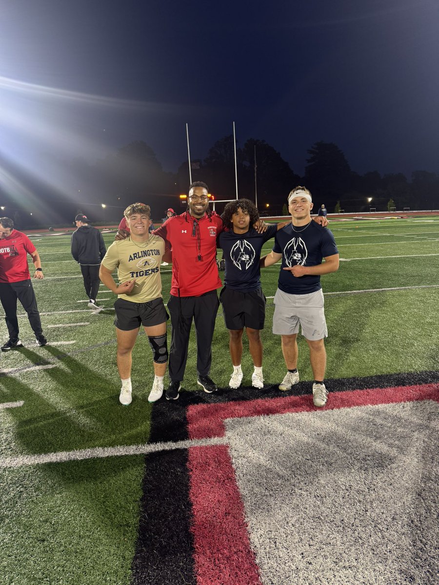 Paxton Cruea (@pcruea77) on Twitter photo Put in some great work at camp today. Thanks to <a href="/CoachMNardo/">Matt Nardo</a> <a href="/keegan_linwood/">Keegan Linwood</a> <a href="/CoachNBowie/">Nehemiah Bowie</a> <a href="/CoachFlick12/">Henry Flickinger</a>
<a href="/tigersarlington/">Arlington Tigers Football</a> <a href="/CSmithScout/">Chris Smith</a> <a href="/jebjones16/">Jeb Jones</a> <a href="/jloyd27/">Jonathan Loyd</a> <a href="/_CoachBussey/">Jonathan Bussey</a> <a href="/coach_nelson83/">Casey Nelson</a> <a href="/carson_evans3/">Carson Evans</a> <a href="/HaydenEdge77/">Coach Edge</a> <a href="/jocjones2/">joc jones</a> <a href="/615recruiting/">615 Recruiting</a> Put in some great work at camp today. Thanks to <a href="/CoachMNardo/">Matt Nardo</a> <a href="/keegan_linwood/">Keegan Linwood</a> <a href="/CoachNBowie/">Nehemiah Bowie</a> <a href="/CoachFlick12/">Henry Flickinger</a>
<a href="/tigersarlington/">Arlington Tigers Football</a> <a href="/CSmithScout/">Chris Smith</a> <a href="/jebjones16/">Jeb Jones</a> <a href="/jloyd27/">Jonathan Loyd</a> <a href="/_CoachBussey/">Jonathan Bussey</a> <a href="/coach_nelson83/">Casey Nelson</a> <a href="/carson_evans3/">Carson Evans</a> <a href="/HaydenEdge77/">Coach Edge</a> <a href="/jocjones2/">joc jones</a> <a href="/615recruiting/">615 Recruiting</a>