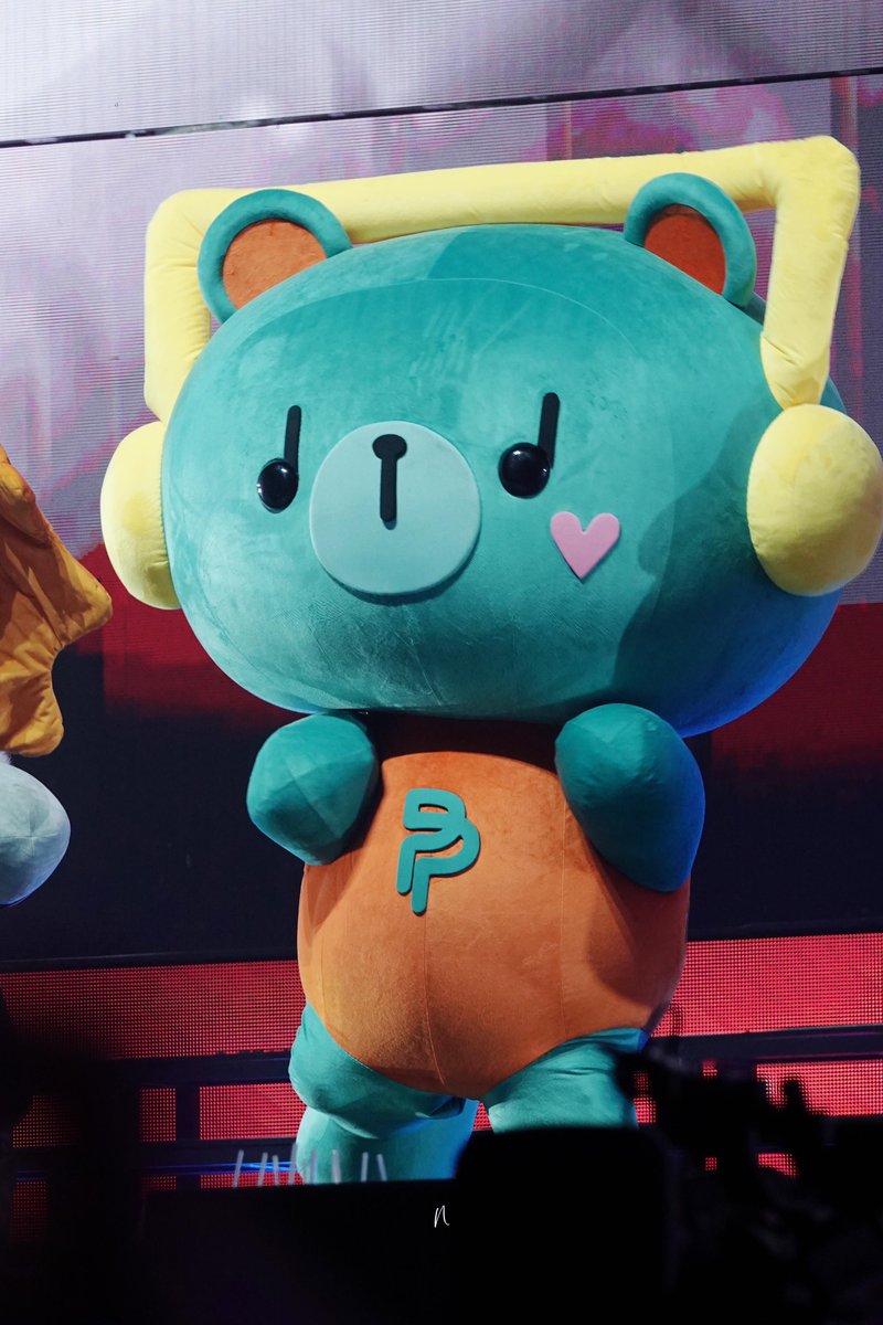 This cute baby too🤏🏻

PONDPHUWIN LOVEMOSPHERE D1
#LOLFanFest2025D1
#ppnaravit  #phuwintang #ปอนด์ภูวินทร์ #permpoon <a href="/permpoon_GMMTV/">PERMPOON</a>