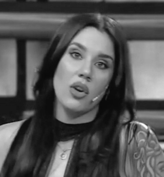 MatVid481497's tweet photo. De verdad para el próximo #Granhermano que pongan gente competente, que hayan llegado a una final por lo menos y que sepan de juego por qué está gente no sabe nada, se caen a los pedazos. 🤦🏼 https://t.co/3wSI2cHEiQ