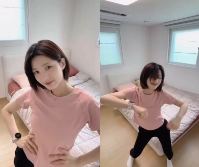 Kkorepo's tweet image. #ユルヒ（元 #LABOUM）、一人でも楽しく遊んでるね…ラブリーのラスボス
🔗korepo.com/archives/15516…