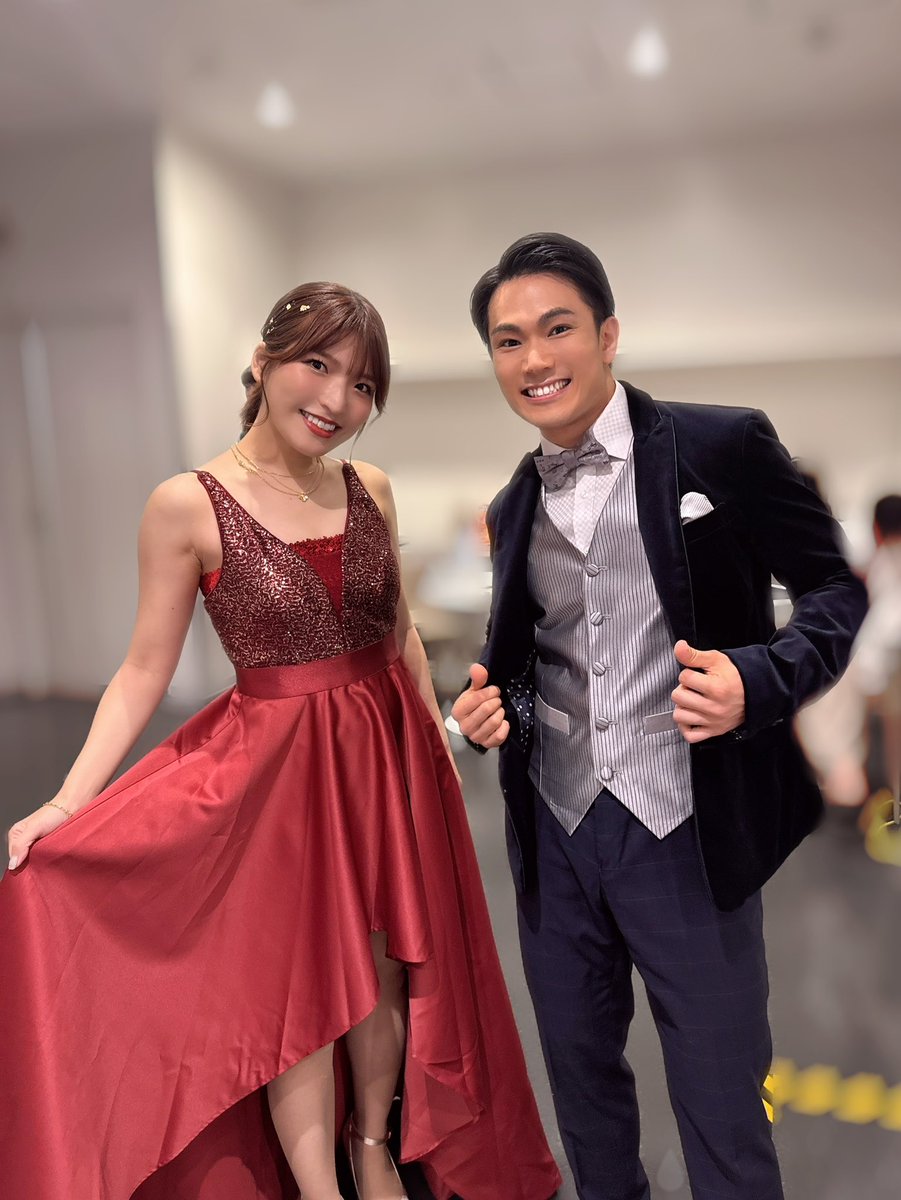 arikachin's tweet photo. 取り急ぎ！
昨日は#サンラグ　ご来場ありがとうございました🥰
今回は信吾君とボニクラの曲をデュエットしました🎤楽しかった🥳
今回も最高の皆様とご一緒できて幸せでしあ✨

サンラグは2ndからなので、なんと6回目でした🥹✨
毎回素敵なフラワースタンドをありがとうございます😭💐
また投稿します✨ https://t.co/OaRIV0nGtn