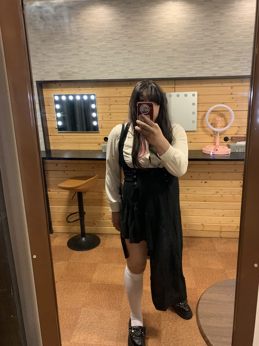 maizyosou's tweet photo. 通天小町きちゃー🩷🩷
今日は初泊まりだからワクワク«٩(*´ ꒳ `*)۶»ﾜｸﾜｸ

めちゃ人見知りな陰キャだけど誰か仲良くしてくれる人いてるかな??
誰とも話さないまま帰り��う🥲 https://t.co/qpD371yf2C