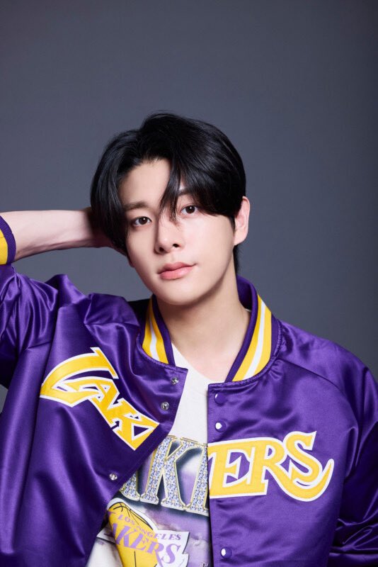 15ARCHIVEz's tweet photo. 🏀⛹️‍♂️ #제이크 #JAKE #ENHYPENxNBA https://t.co/mIKpXbjyzR