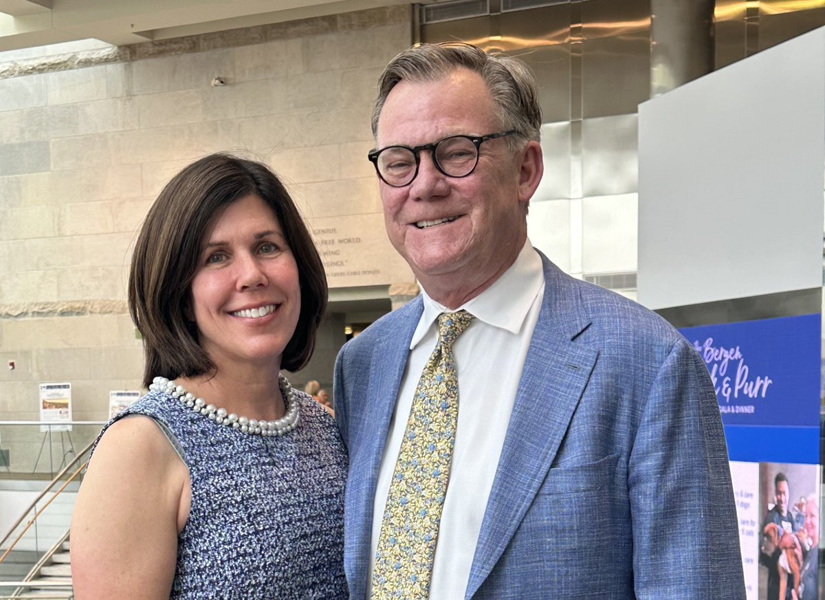 Two German Shepherds sparked a moment that changed Dr. Kevin Morris’s life and led to a $1M gift to DU’s Institute for Human-Animal Connection. From a lab to a legacy of compassion and impact.

bit.ly/43IL8wY
