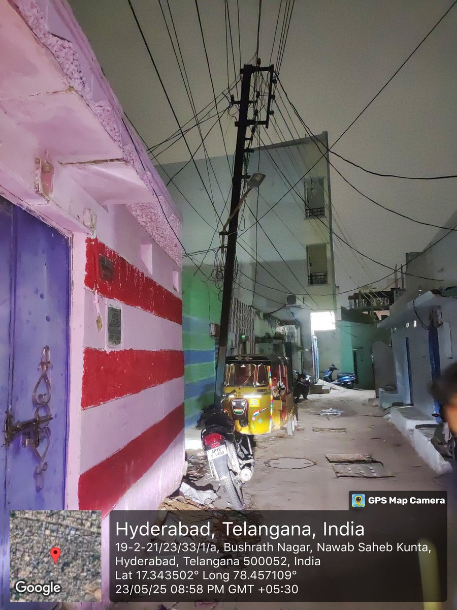 Two stright lights are not working in basharatnagar KALAPATHER <a href="/GHMCOnline/">GHMC</a>