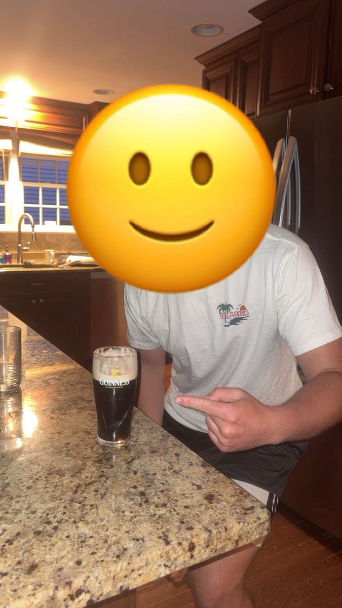 JohnnySpills25's tweet photo. Holy fucking fuck your body is absurd #firsttry #splittheg #expand https://t.co/y10EL0c7Ok