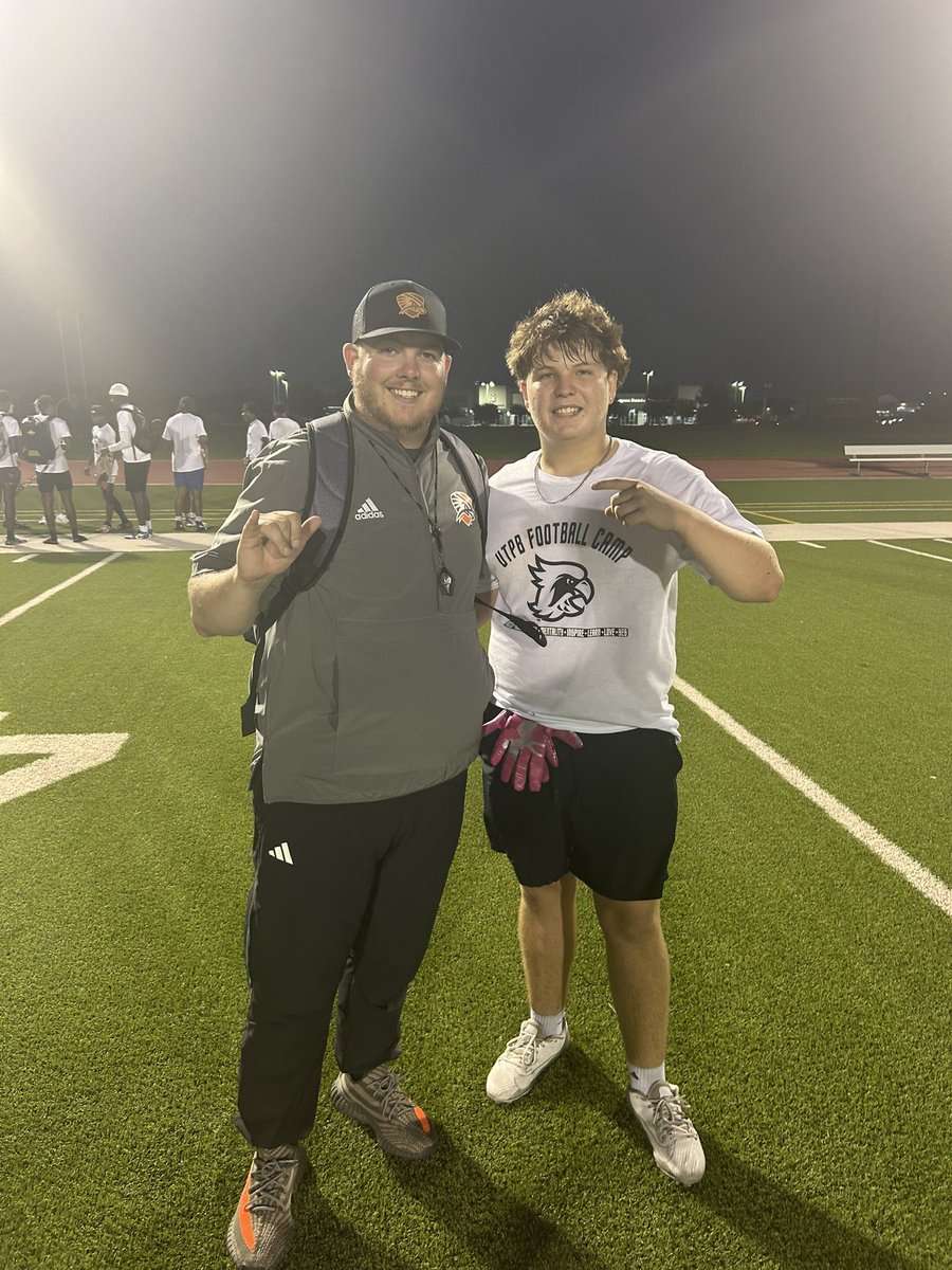 Everett Muñoz tweet media