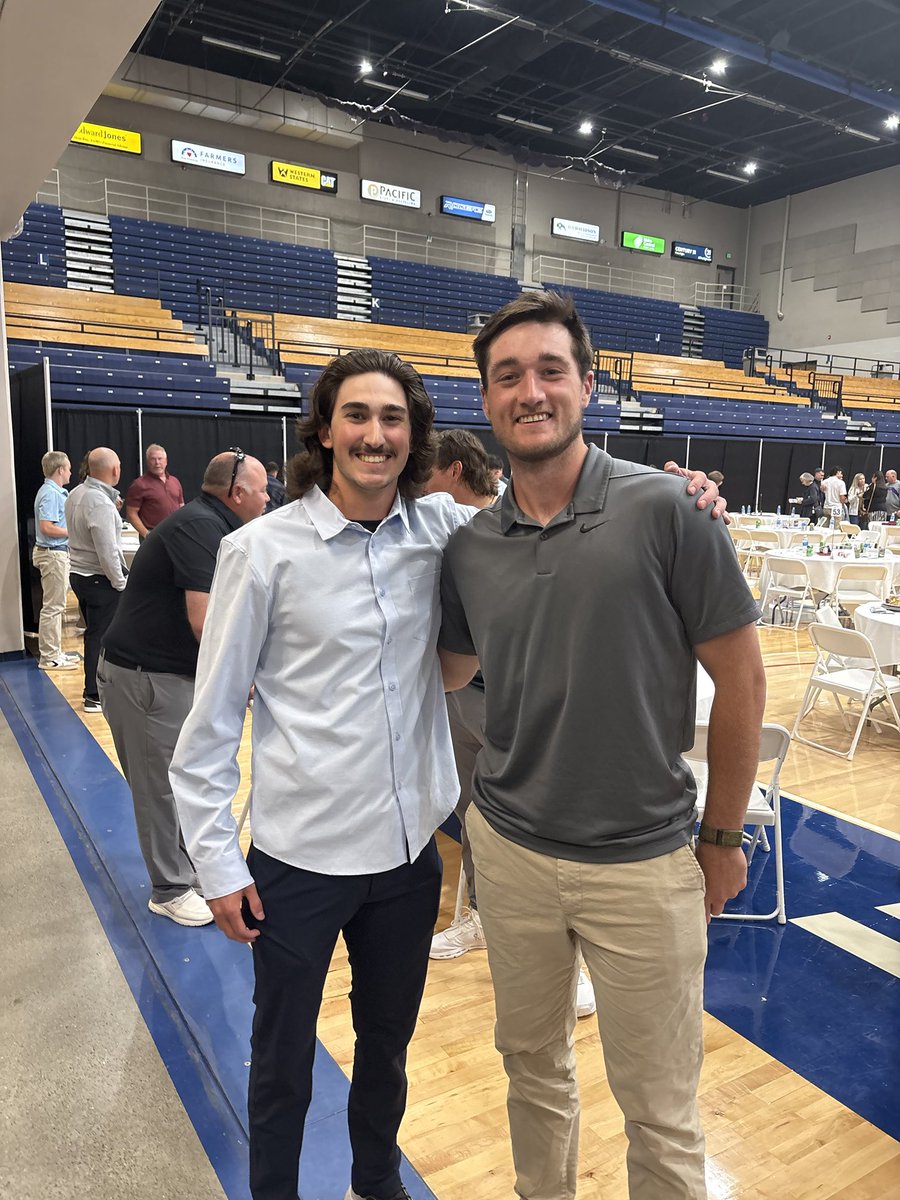 ⁦2022 Noah Schlup &amp; 2019 Ben Harris competing in the NAIA World Series!! #proudcoach