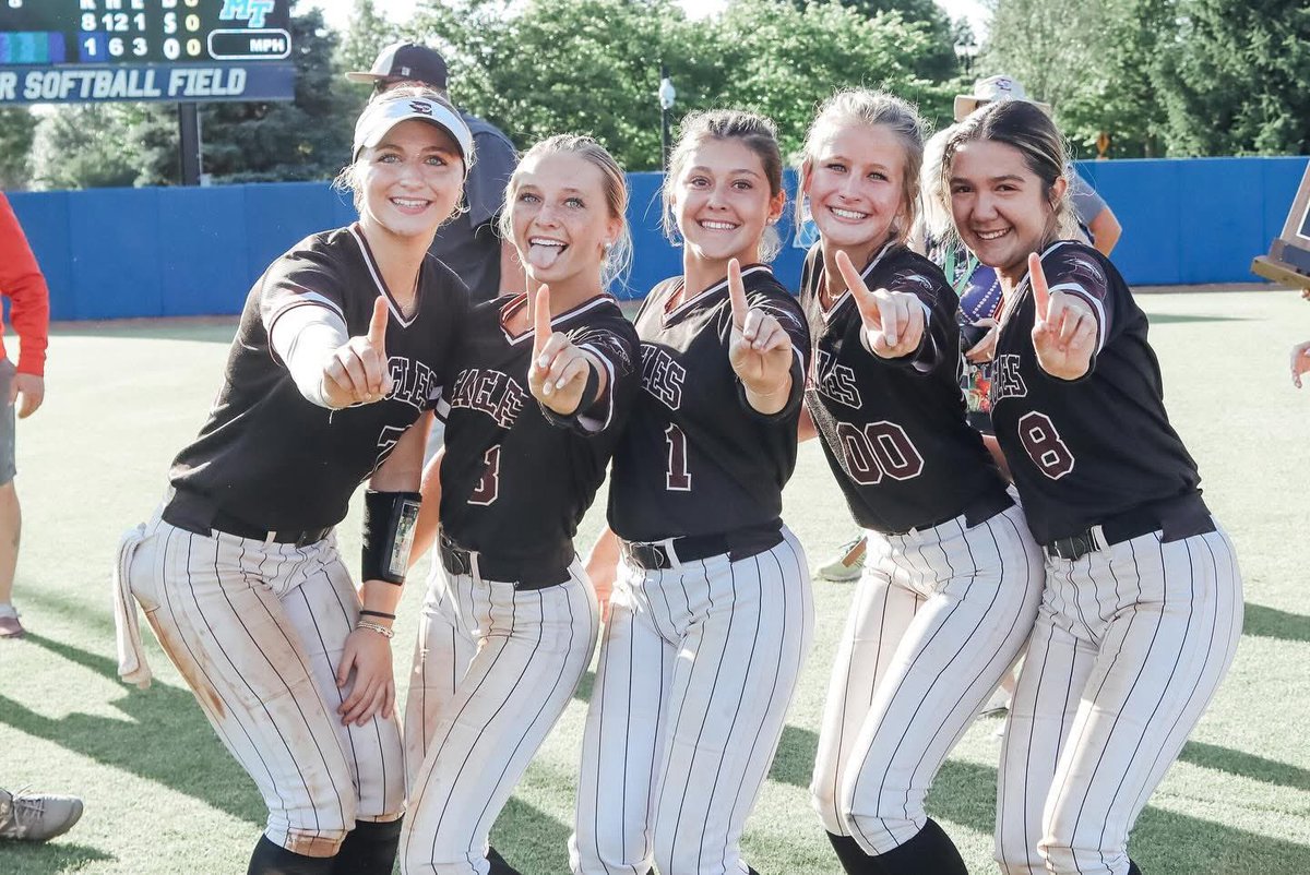 Madison Davenport tweet media