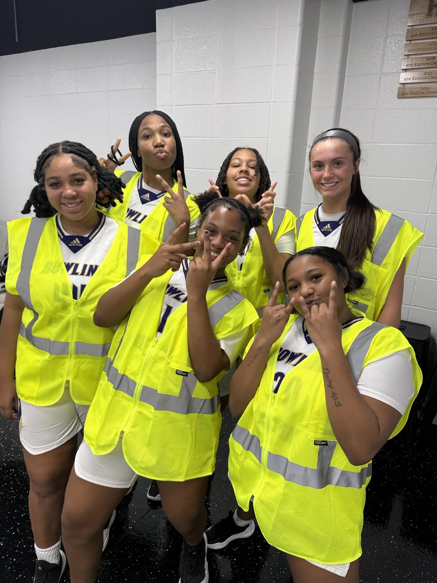 Flashback Friday to our “Bus Monitors” 🚌 If you know… you know! #EnergyBus #BigMoose