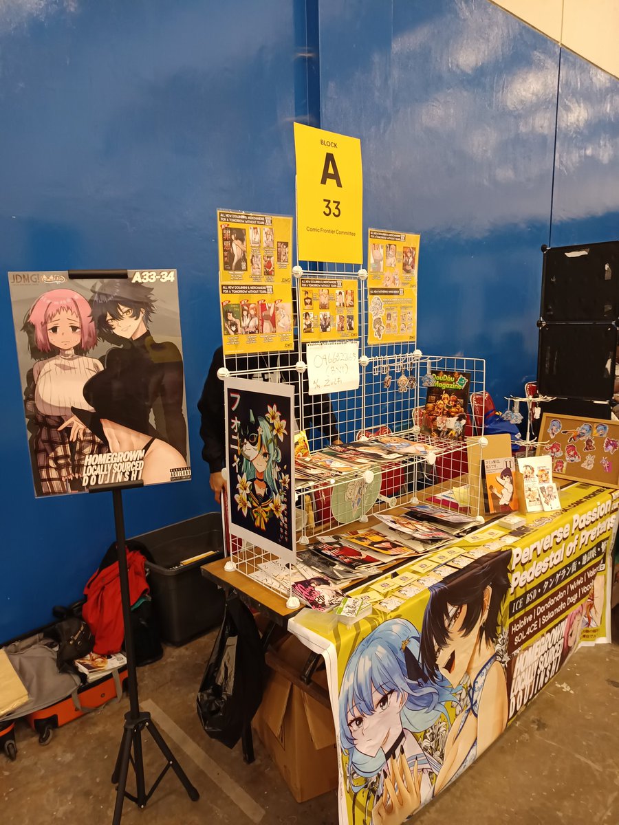 Jualan Demi Modal Gacha tweet media