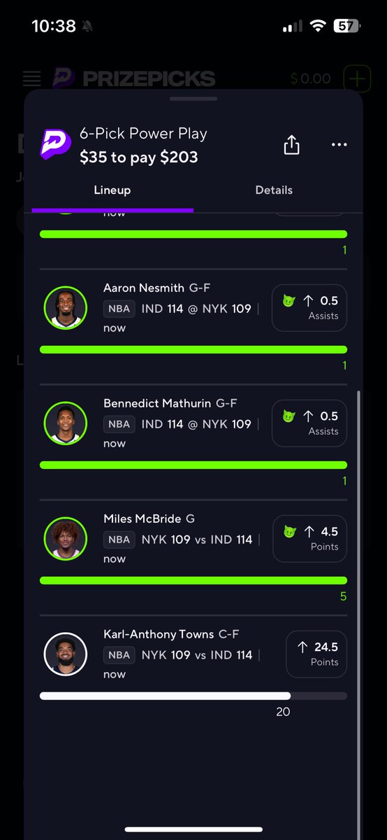 sl0arz's tweet photo. @KarlTowns I just wanna thank u for selling me🤓 you are now banned #nbafinals https://t.co/y3LzWv9mqX