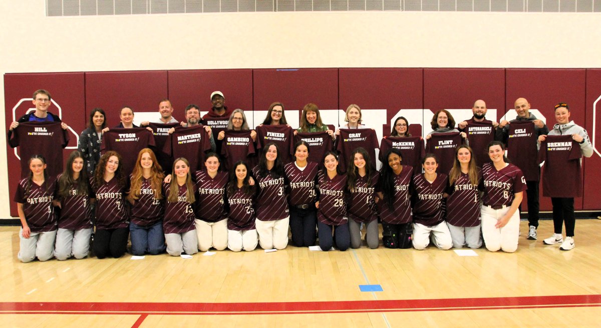 CCHS Softball tweet media