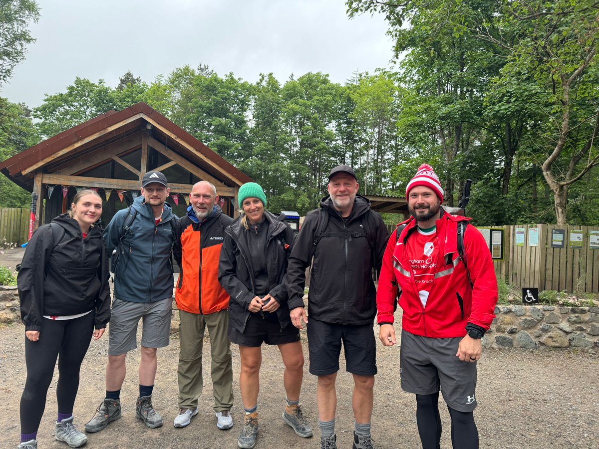 MatrixAcademyT's tweet image. 🌌 Scafell Pike: Conquered by torchlight!
Two peaks down, one to go 💥
The team smashed Scafell Pike with a late-night finish and lots of determination.
Now it’s straight on to Snowdon – final peak ahead. No sleep, just spirit.