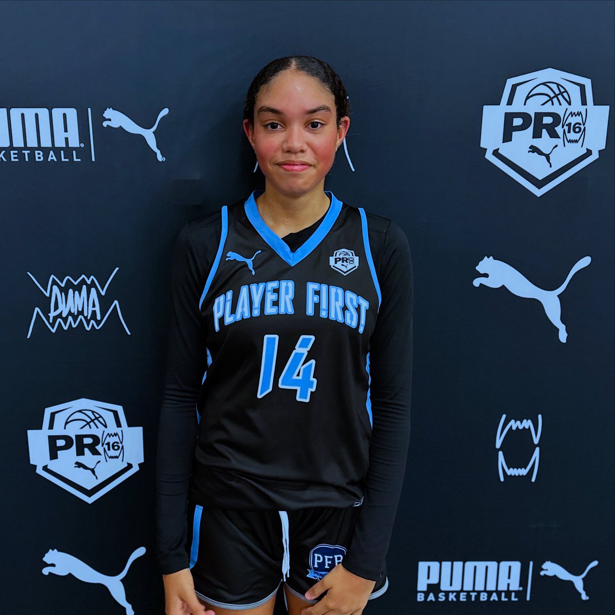 16 points
8 blocks
Too many rebounds so I lost count. 😮‍💨 

Way to work kid!