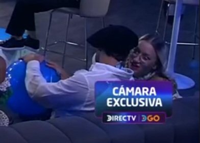 Ringorpok's tweet photo. La Matanza Avanza 💗 Tanana o Katiago? 🐐🏍 #granhermano #granhermanoar #granhermano2025 #gh2025 https://t.co/xkOzWXxjvt