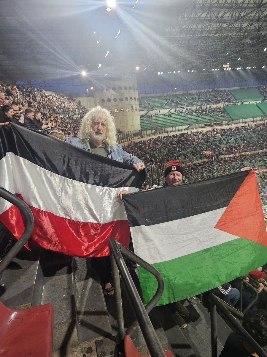 Can we get 2,000 reply with 🇵🇸🍉 or even a dot .