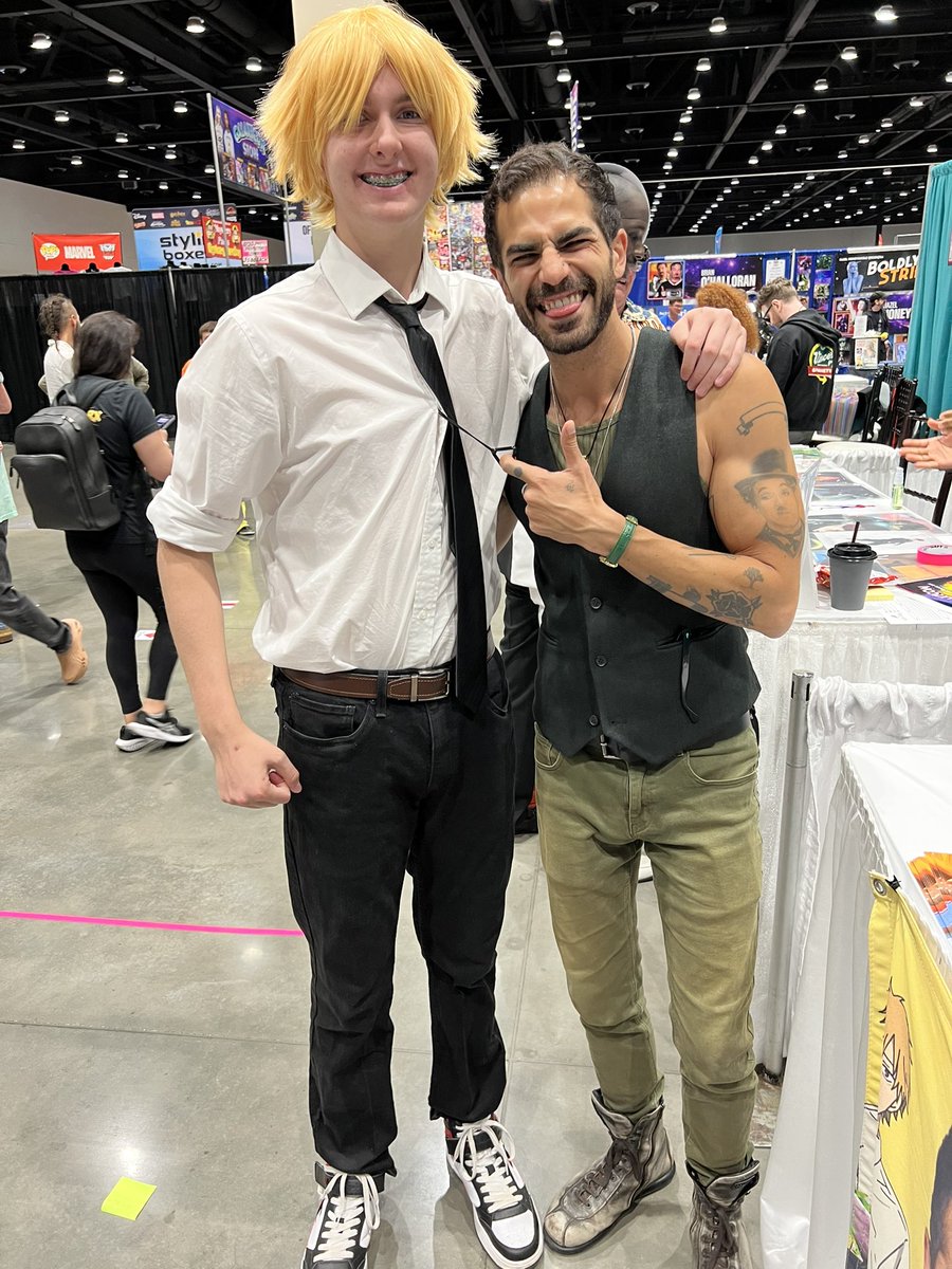 isaacbadayos's tweet photo. You made my son Caleb’s day today at GalaxyCon OKC! Thanks for being so kind to him. @ryancoltlevy https://t.co/V16gL9y62w