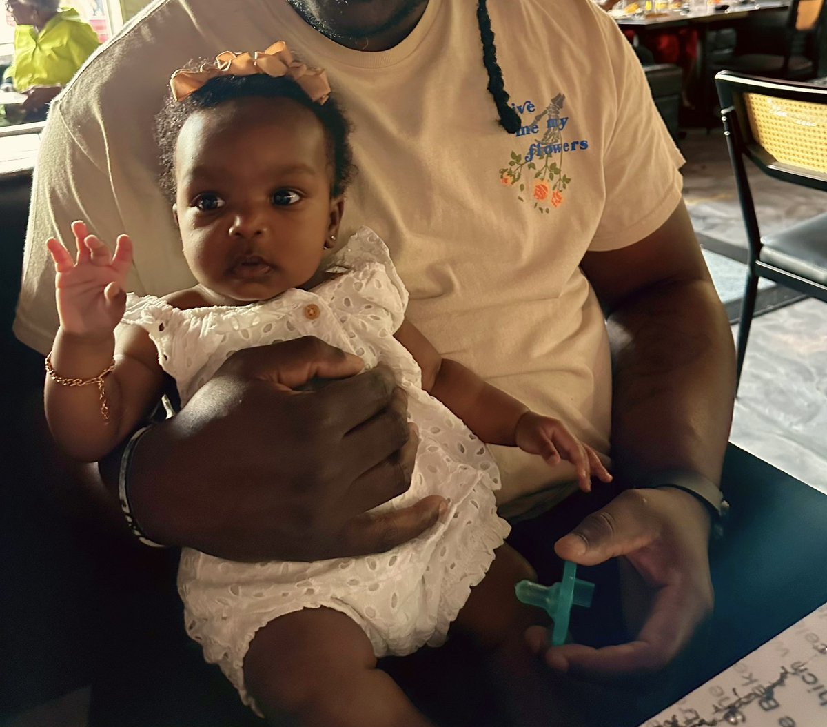 you are my world 😭🥹🩷 my fav girl