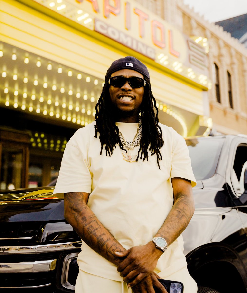 young211's tweet image. 3 shots later still ballin ✅🪤⭐️⭐️⭐️