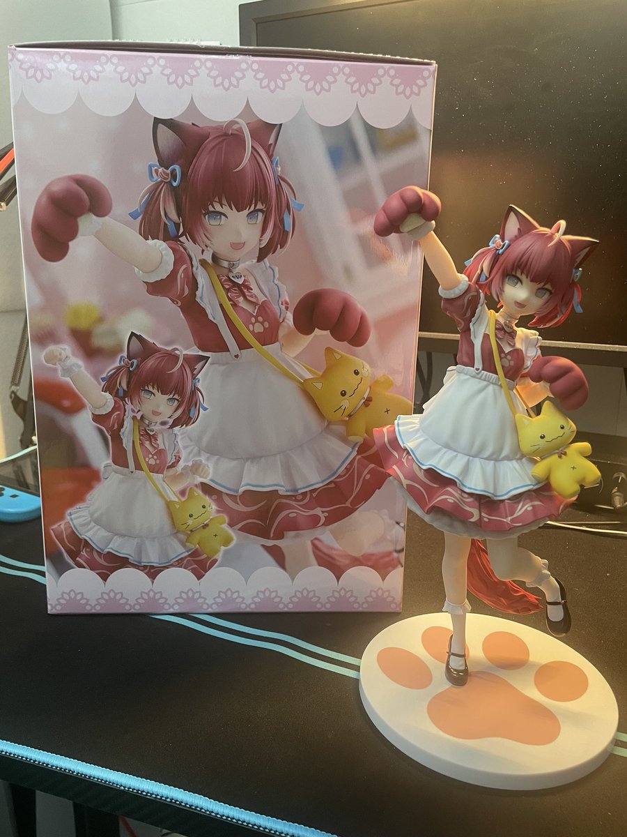 nasuworld2's tweet photo. かるびのフィギュア届いたぁー!
去年の5月くらいに買ったやつ!
なちょかるび揃えて良かった!めちゃいい!
#赤見かるび #甘城なつき #natyo #なちょ https://t.co/hpl100zuYT