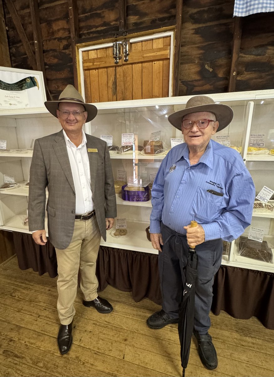 ShayneNeumannMP's tweet image. Terrific to sample some amazing local produce, congratulate some young prizewinners and catch up with locals at the Esk Show.
Today is the the Main Show Day with free rides, trade and food stalls, taste of Somerset, competitions and fireworks - come and check it out!